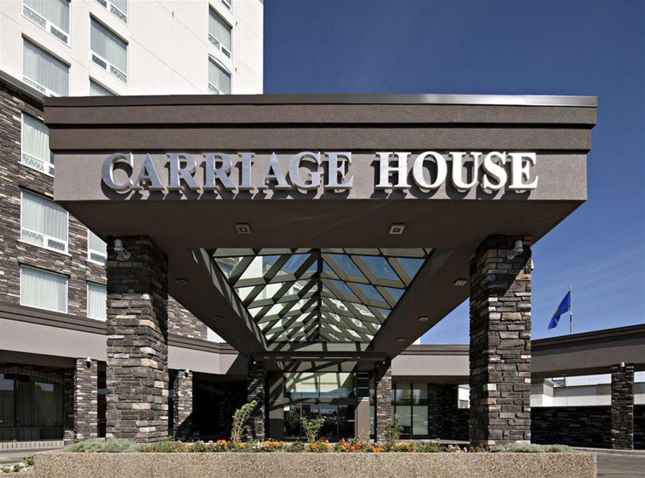 Carriage House Hotel And Conference Centre Calgary Bagian luar foto