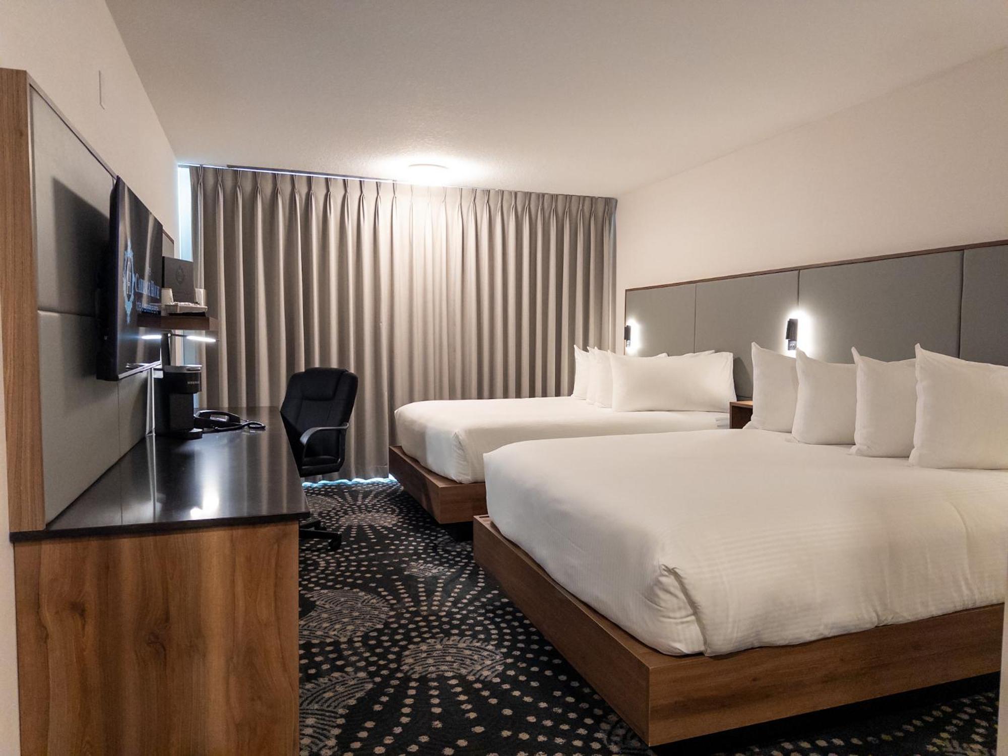 Carriage House Hotel And Conference Centre Calgary Bagian luar foto